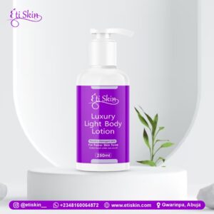 LUXURY LIGHT BODY LOTION 250ml